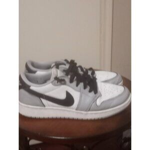 Nike Air Jordan 1 Retro Low OG GS Wolf Grey Barons CZ0858-110 Kids Size 7Y